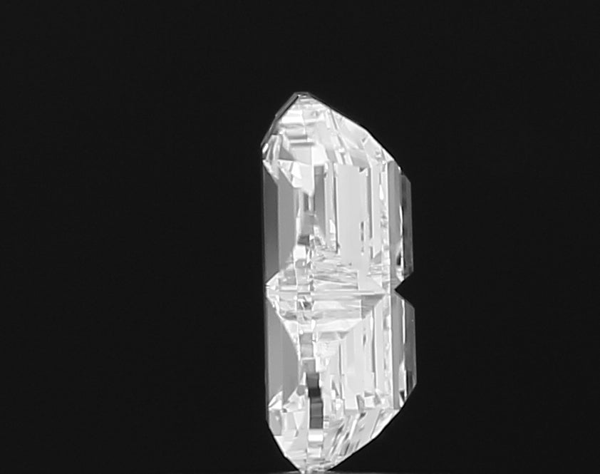 Exquisite lab grown Alphabet B shape cut diamond set in a bespoke jewelry piece, emphasizing its artistic appeal and modern elegance.