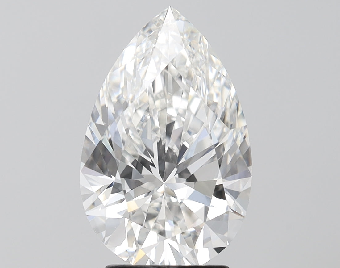 Sleek Pear Diamond