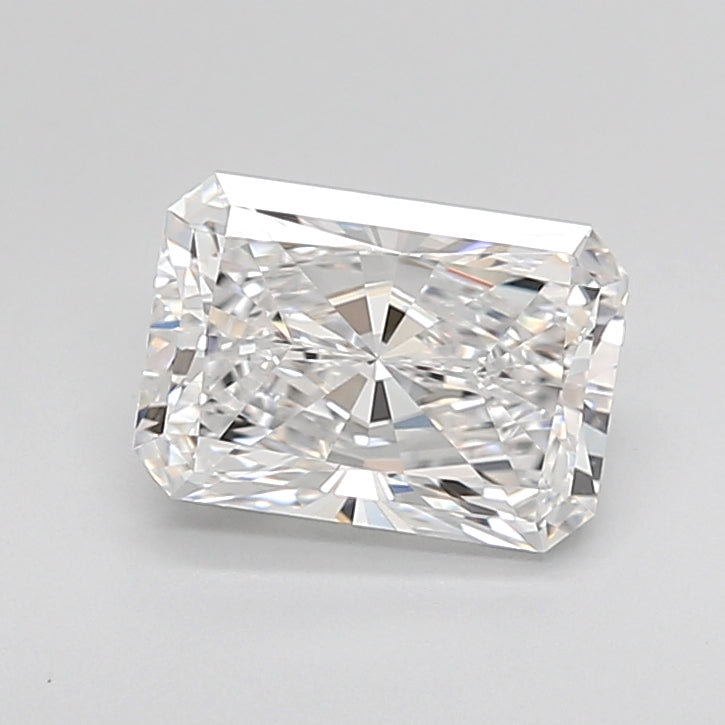 Elegant Radiant Diamond