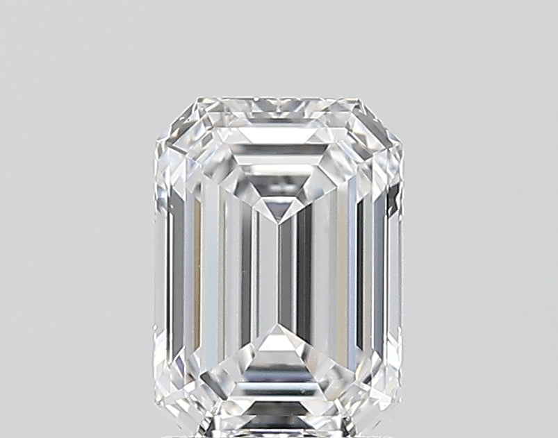 Emerald Diamond Prong Setting